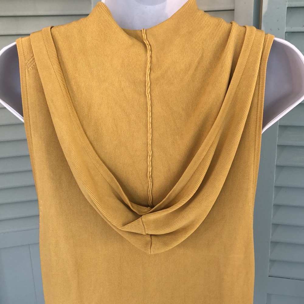 BCBG Y2K SLEEVELESS KNIT HOODIE•sz S - Picture 11 of 17